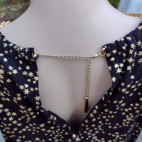 Micheal Kors Black & Gold Metallic Star Print Shift Dress w/ Gold Chain Neck / M - Picture 3 of 9